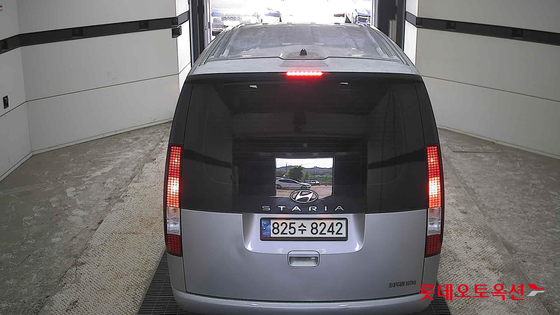 Hyundai Staria - 17