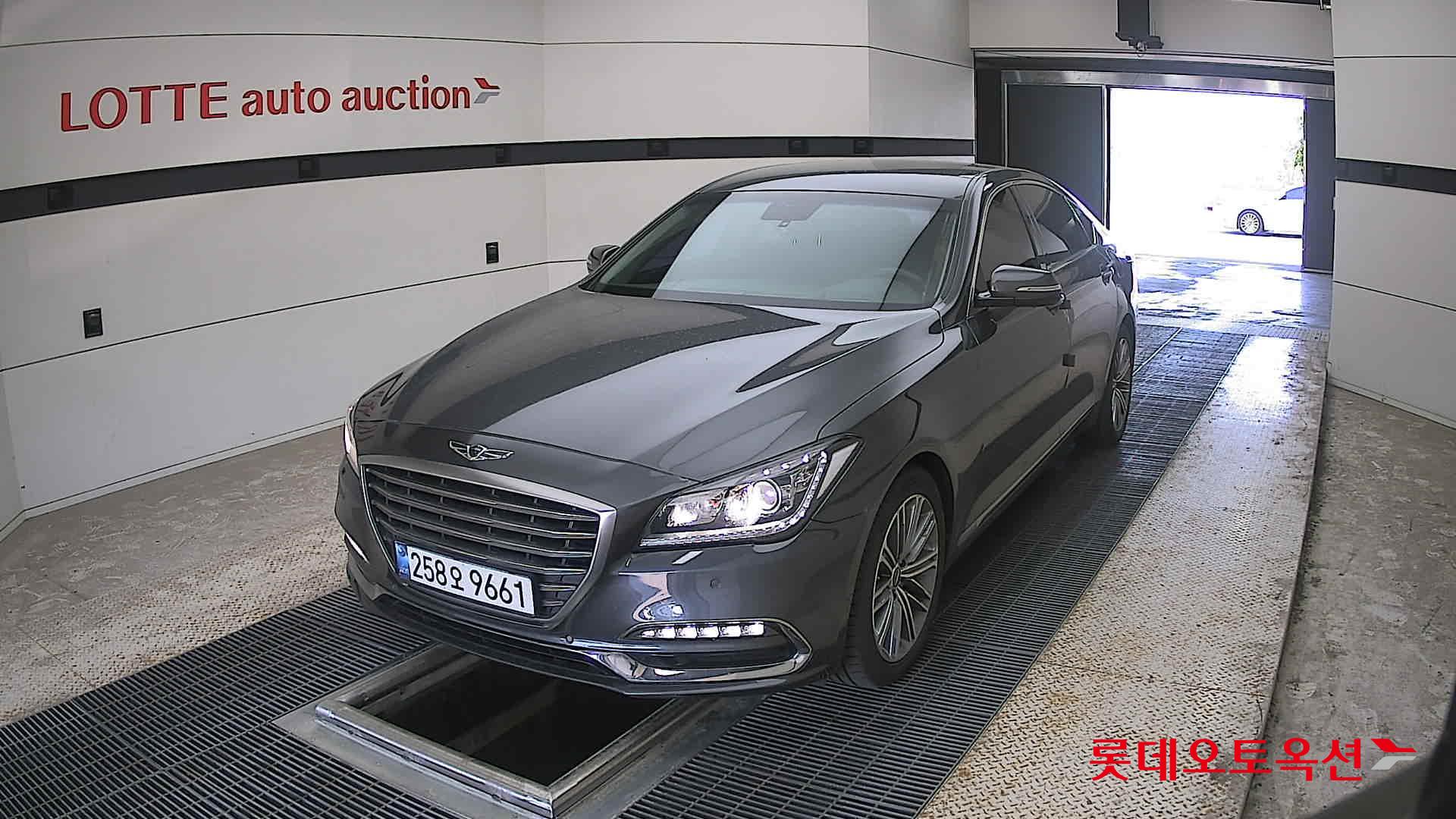 Genesis G80 - 10