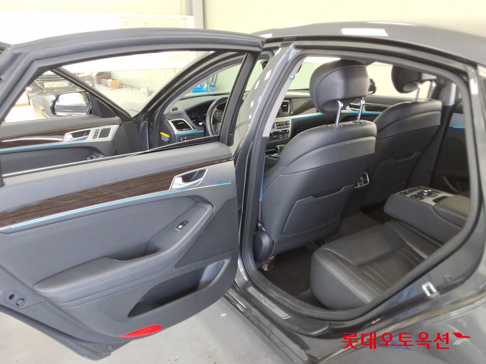 Genesis G80 - 37
