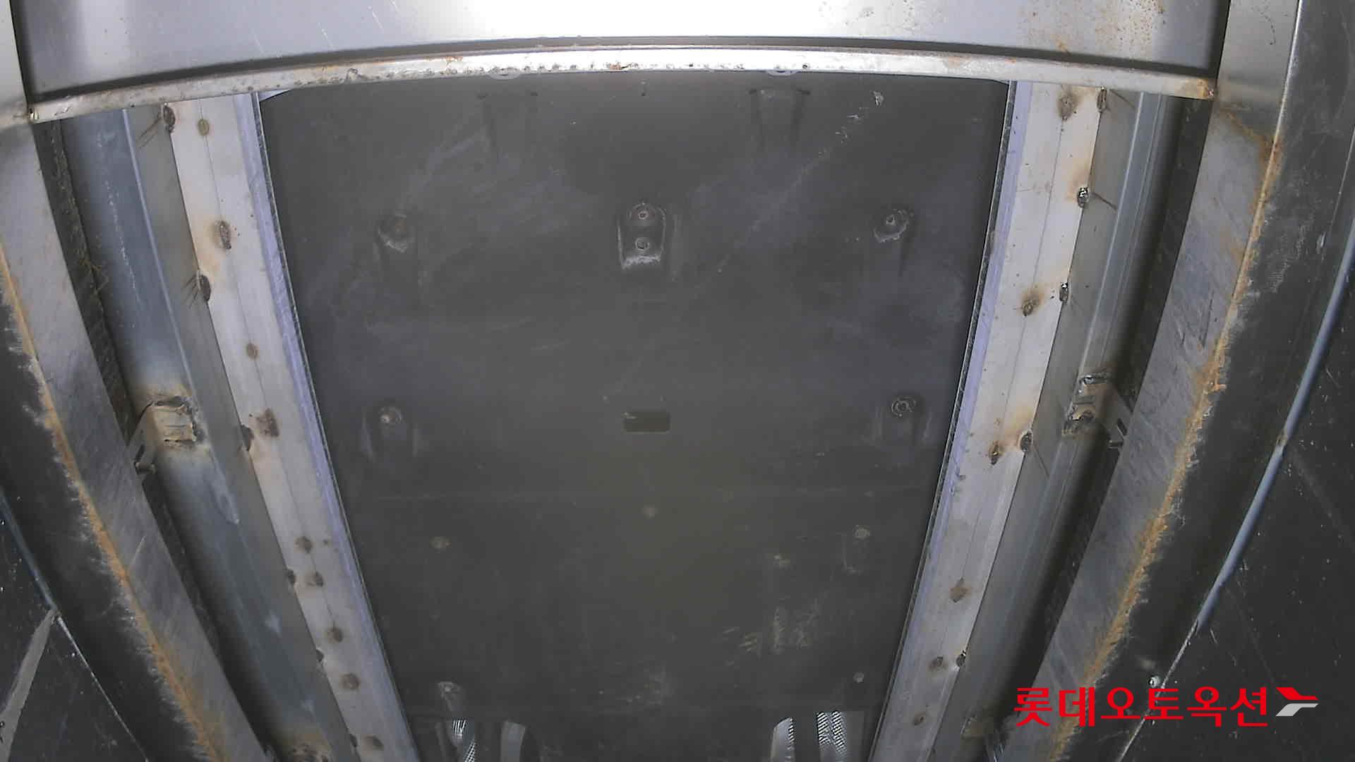 هيونداي جينيسيس - 8