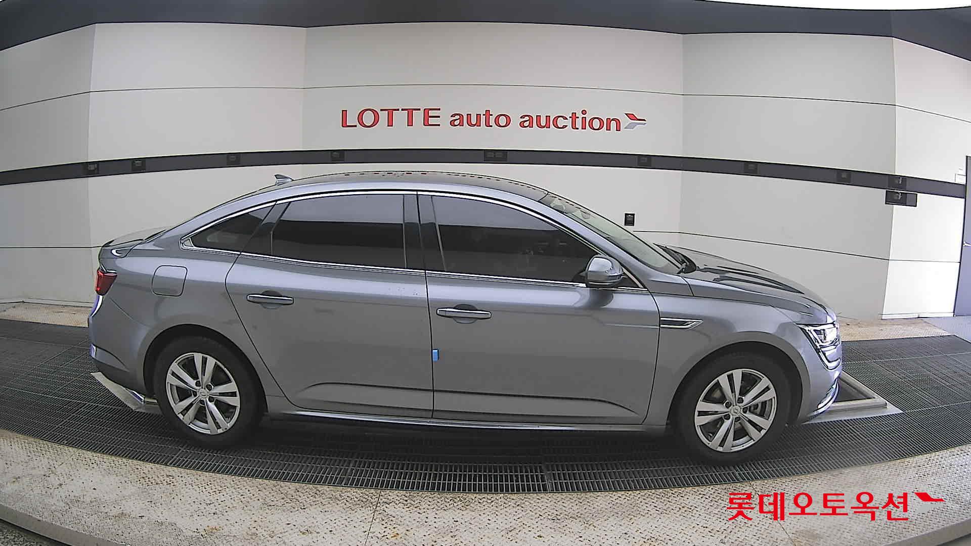 Renault Samsung SM6 - 21