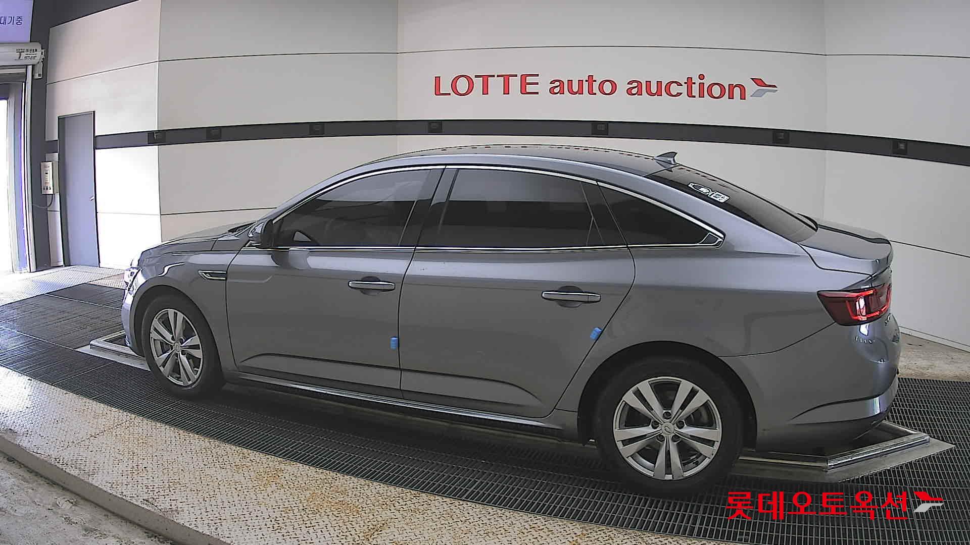 Renault Samsung SM6 - 14