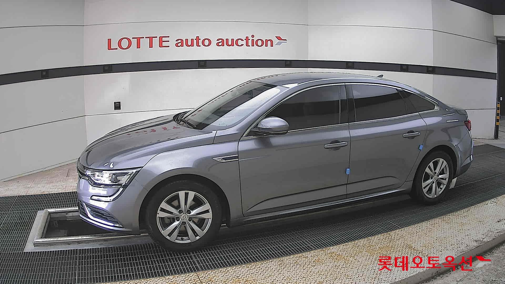 Renault Samsung SM6 - 12