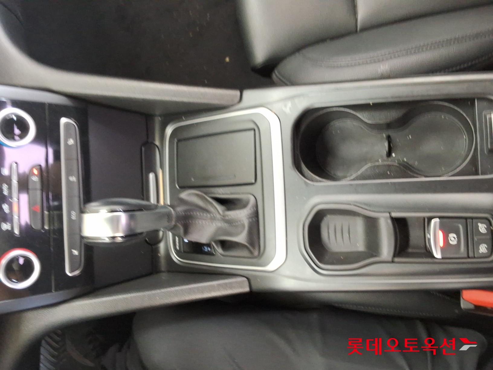 Renault Samsung SM6 - 32