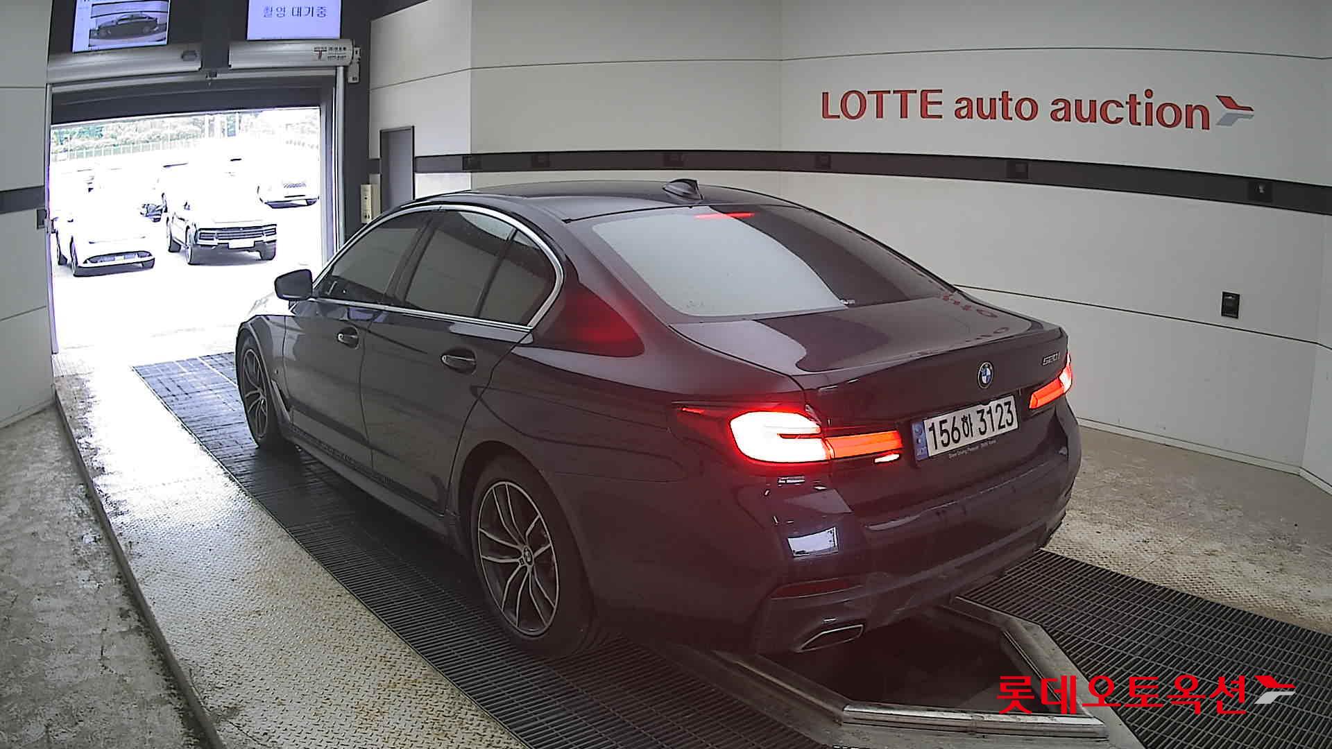 2022 - bmw 520i