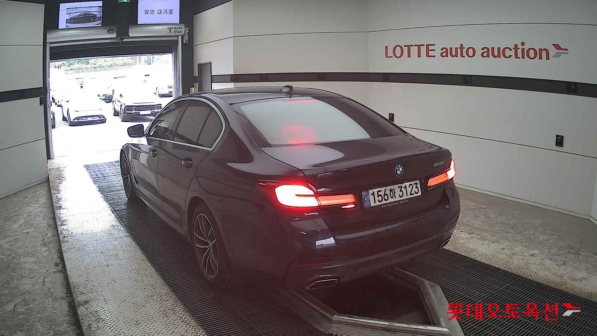 2022 - bmw 520i