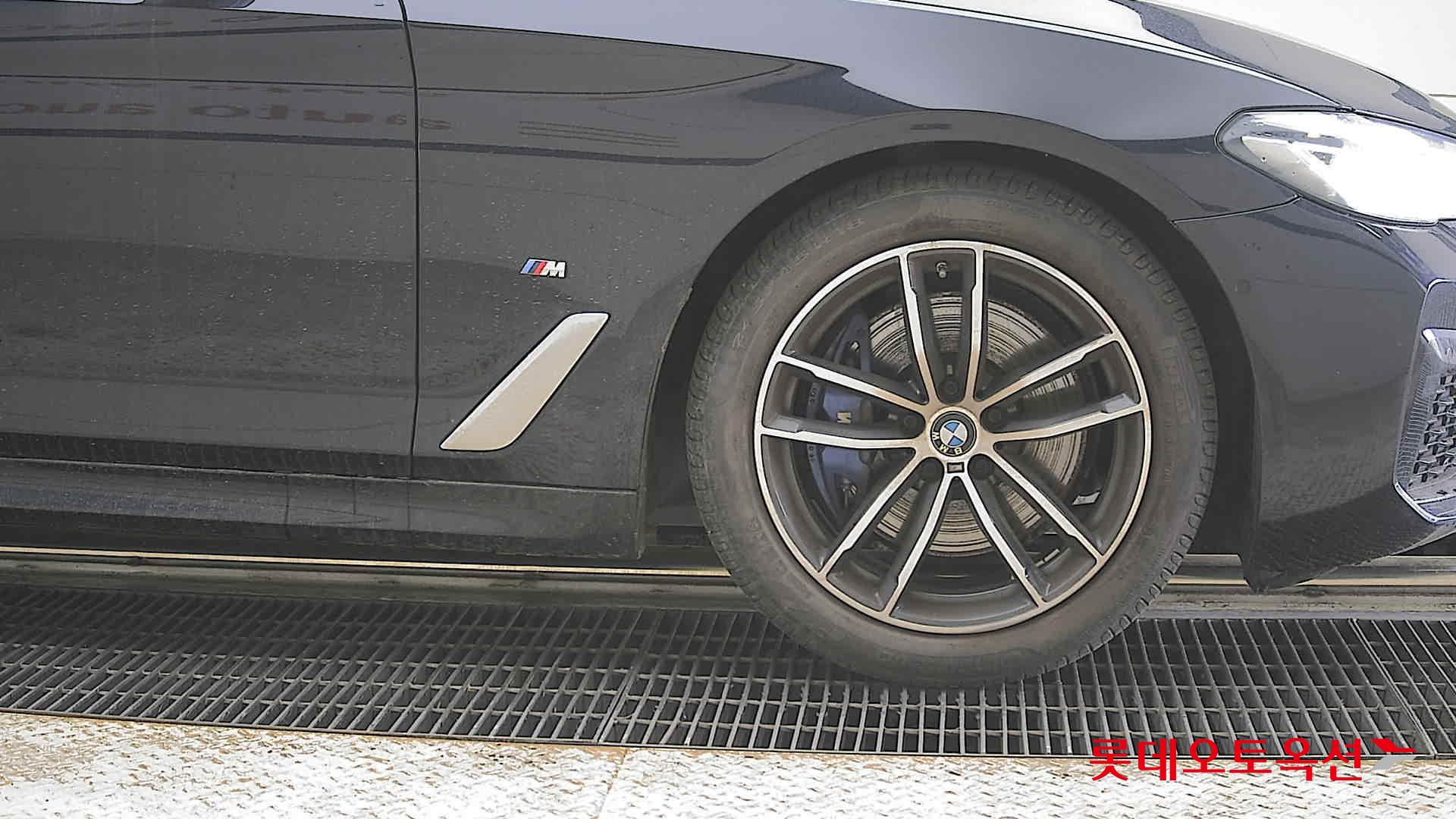 2022 - bmw 520i