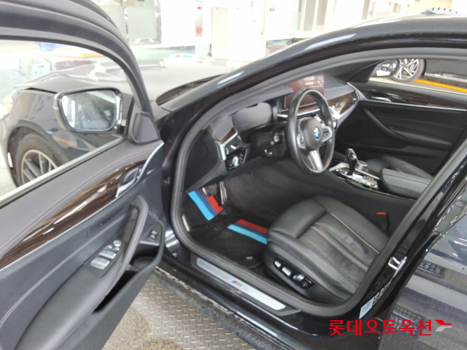 2022 - bmw 520i