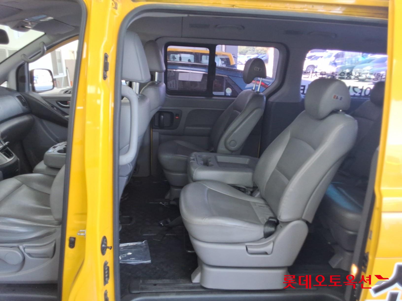 2017 - hyundai grand starex