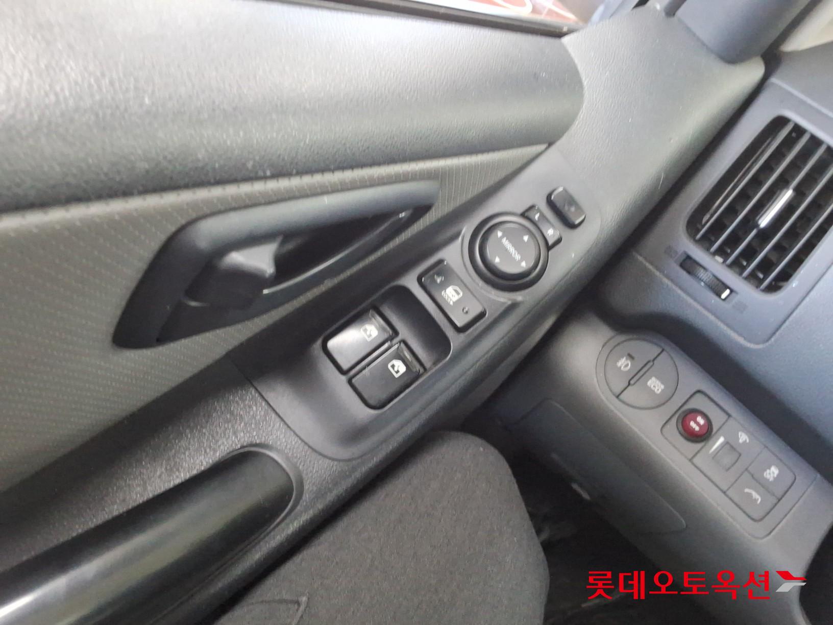 2017 - hyundai grand starex