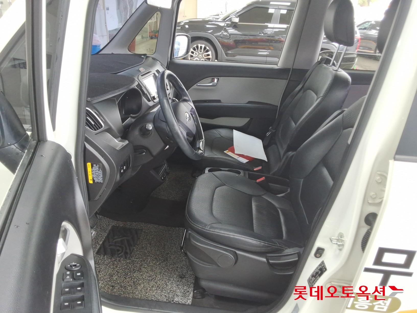 Kia Ray - 36