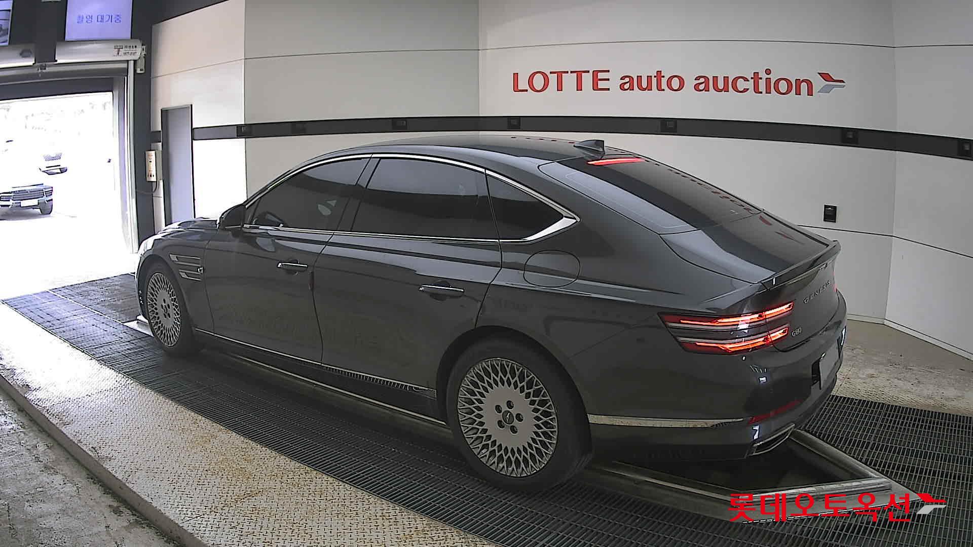 Hyundai G80 id 4312499 из Кореи 10