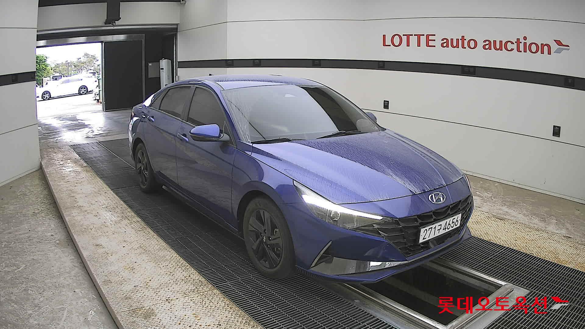Hyundai Elantra - 6