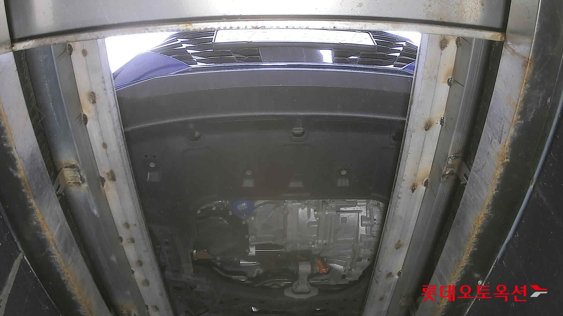 Hyundai Elantra - 8