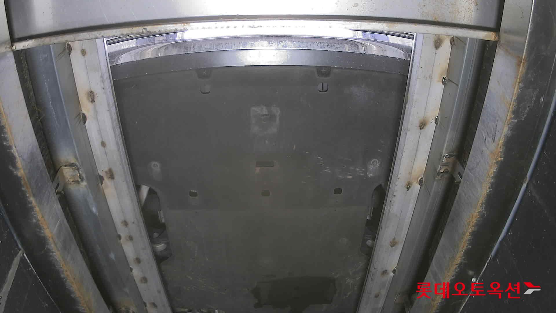 جينيسيس GV70 - 8