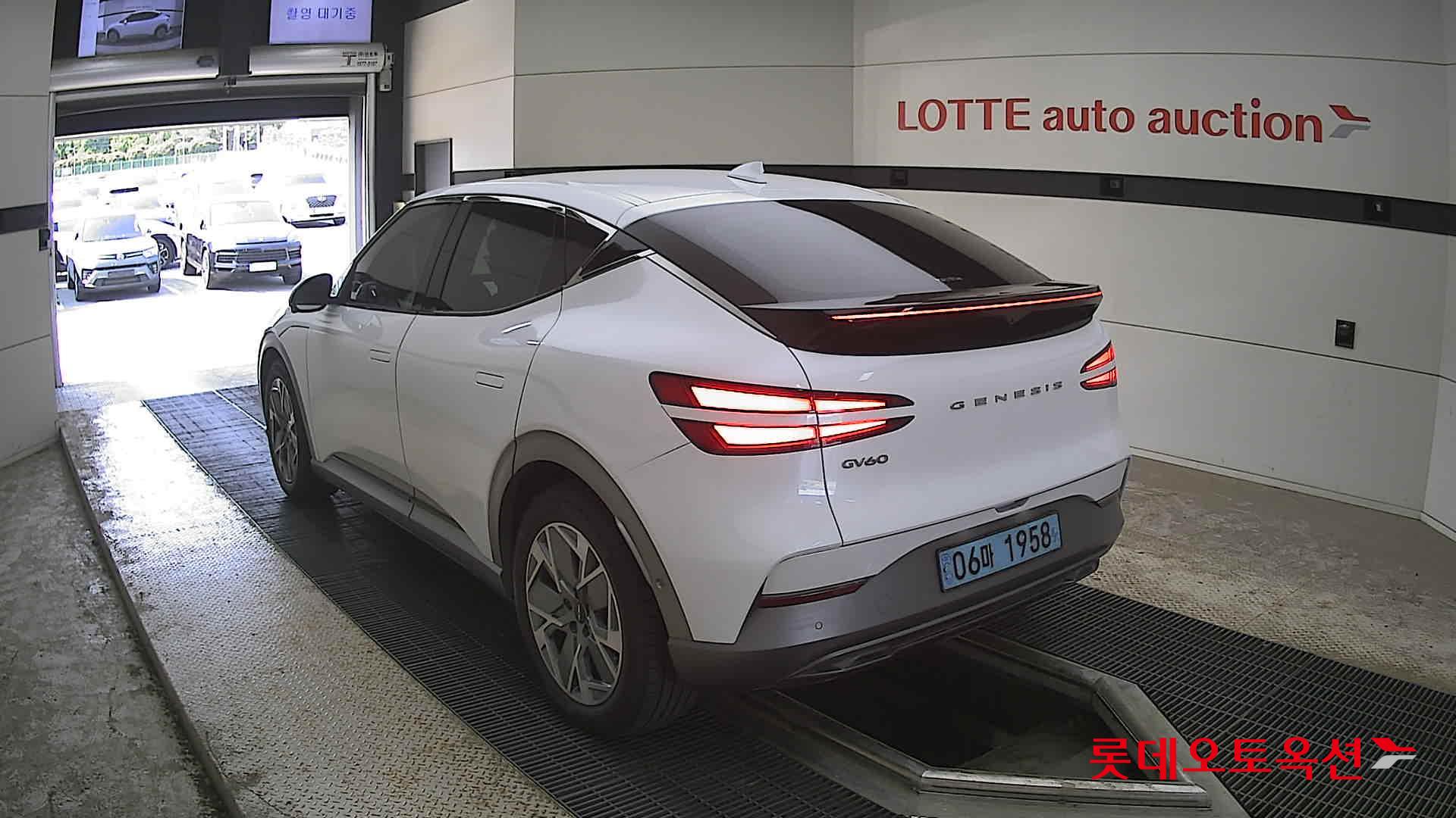 Genesis GV60 - 4
