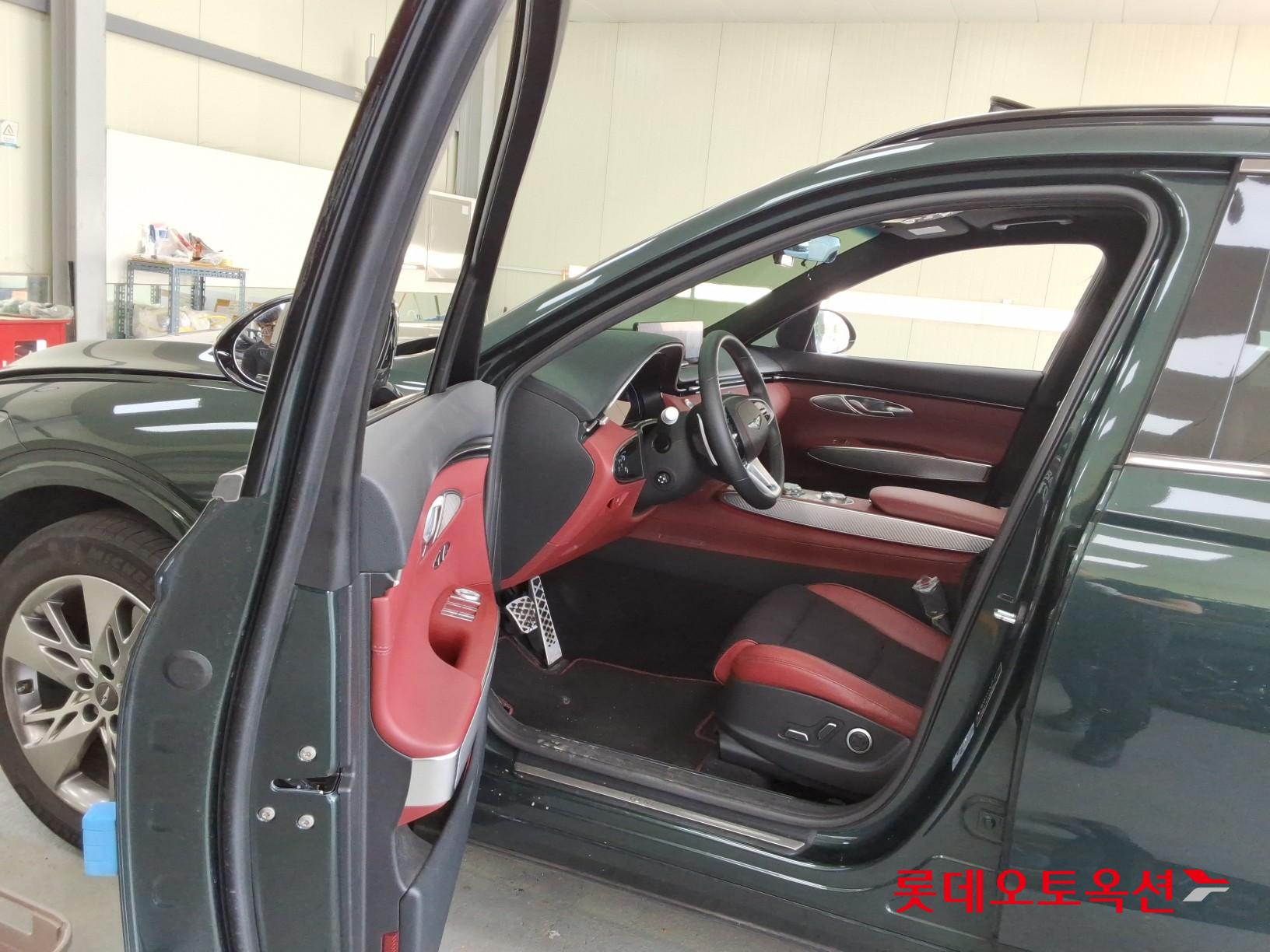 Genesis GV70 - 37