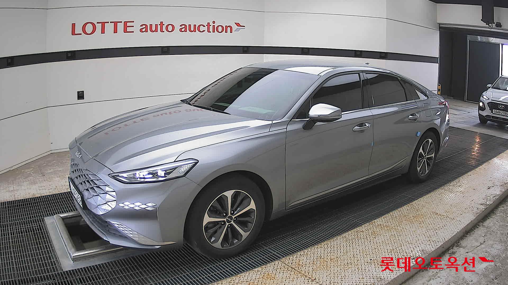 Kia K8 - 11