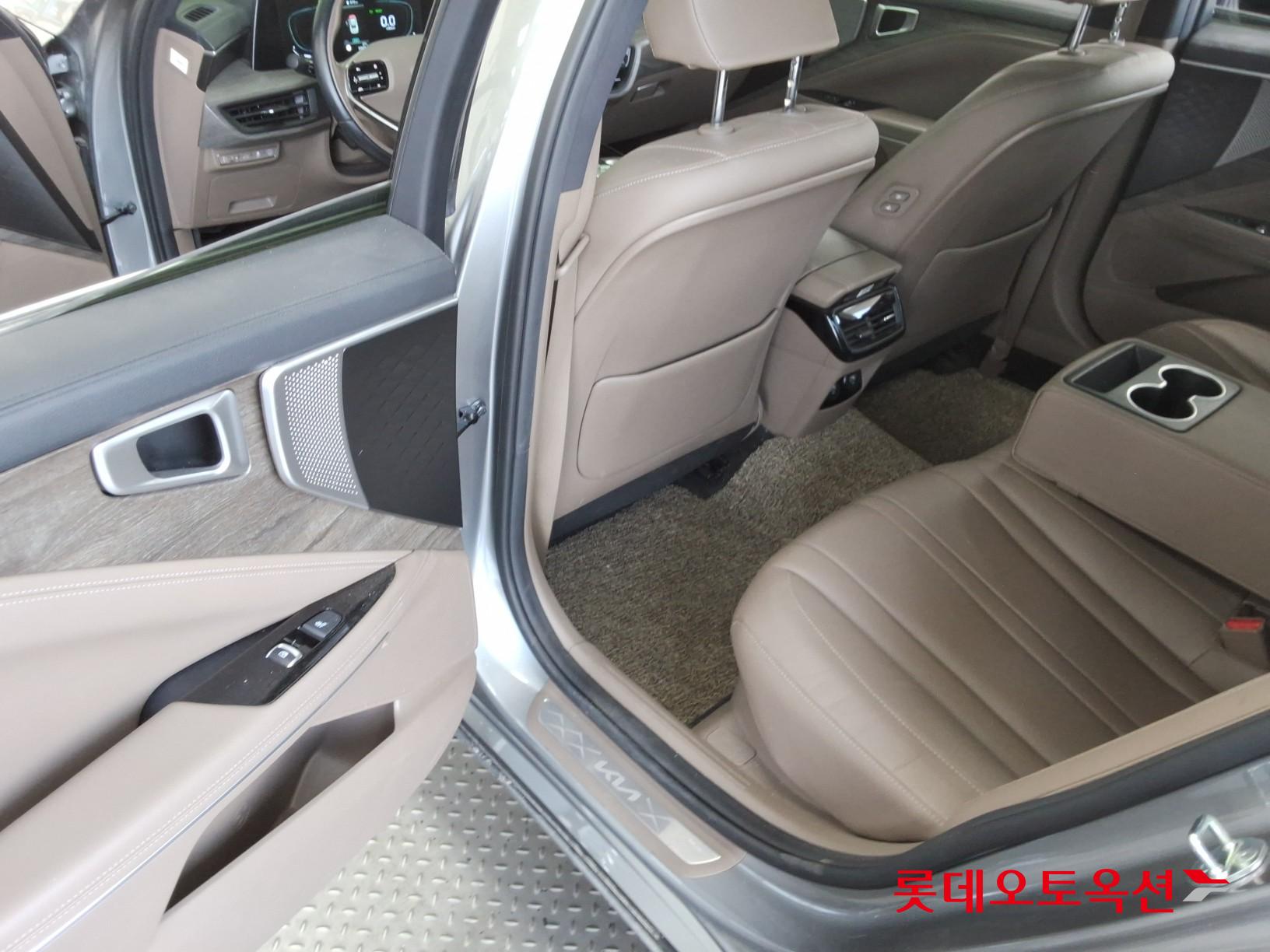 Kia K8 - 38