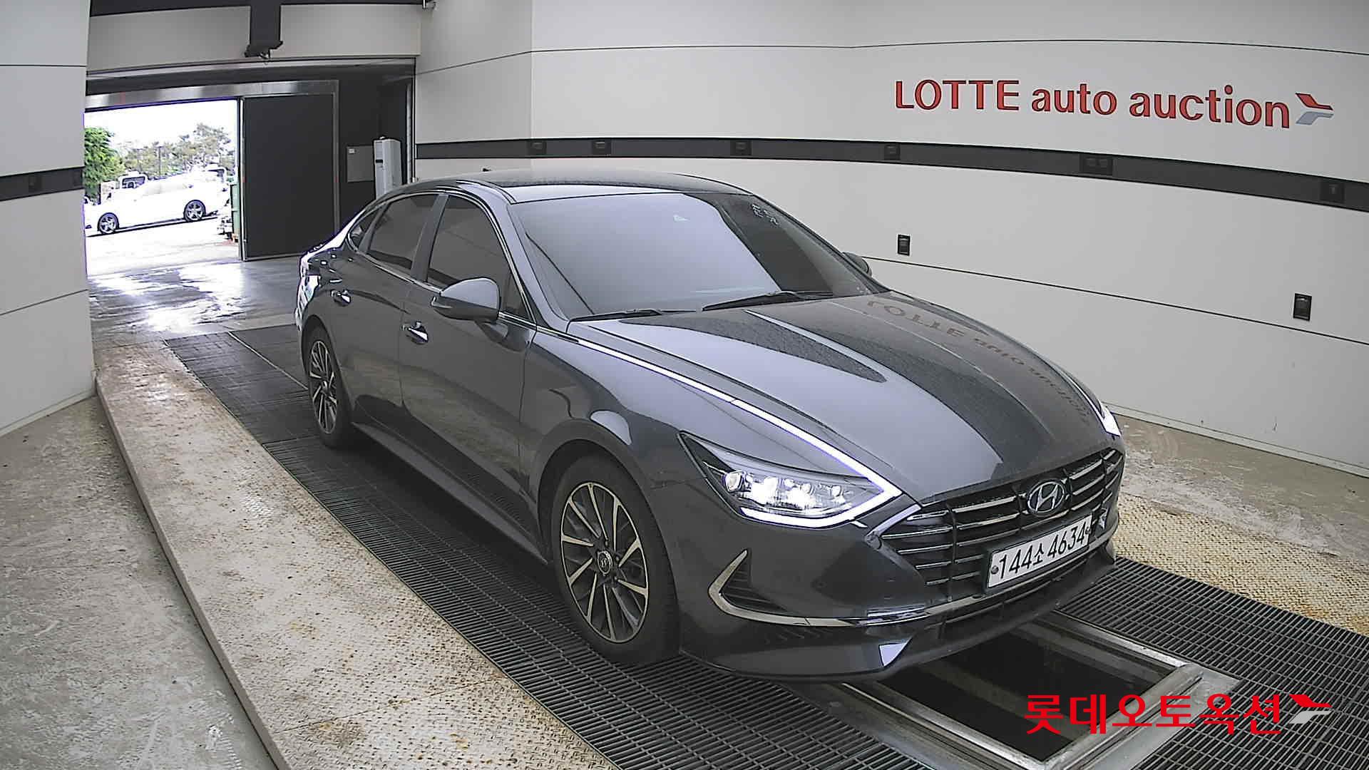 Hyundai Sonata - 6