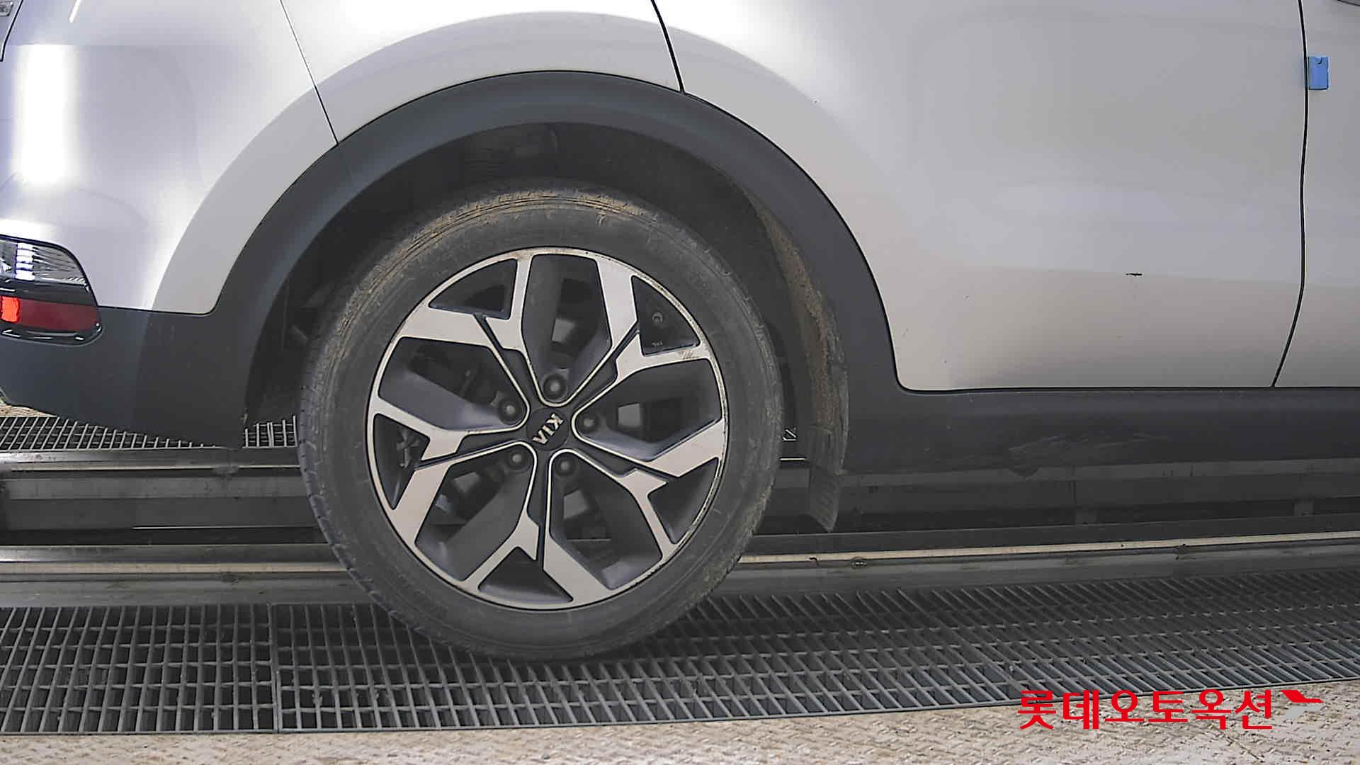 Kia Sportage - 28