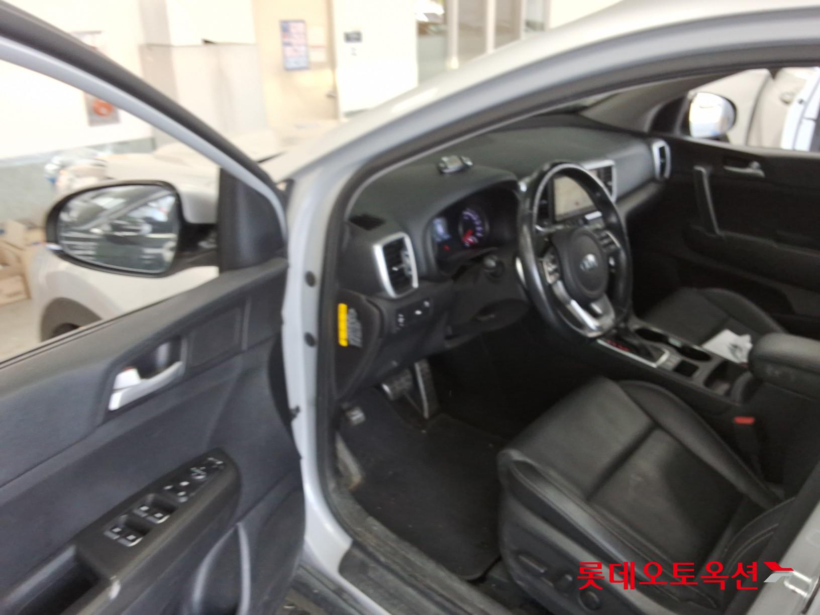 Kia Sportage - 36