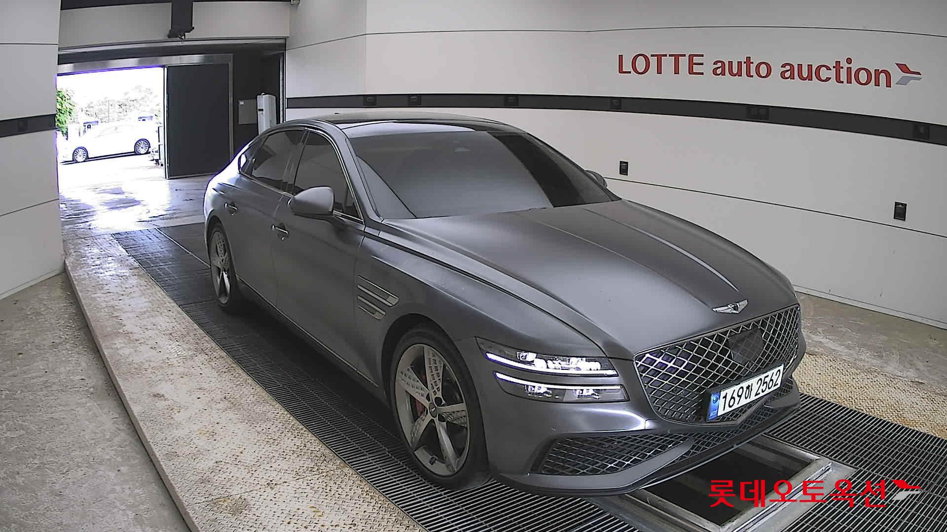 Genesis G80 - 6