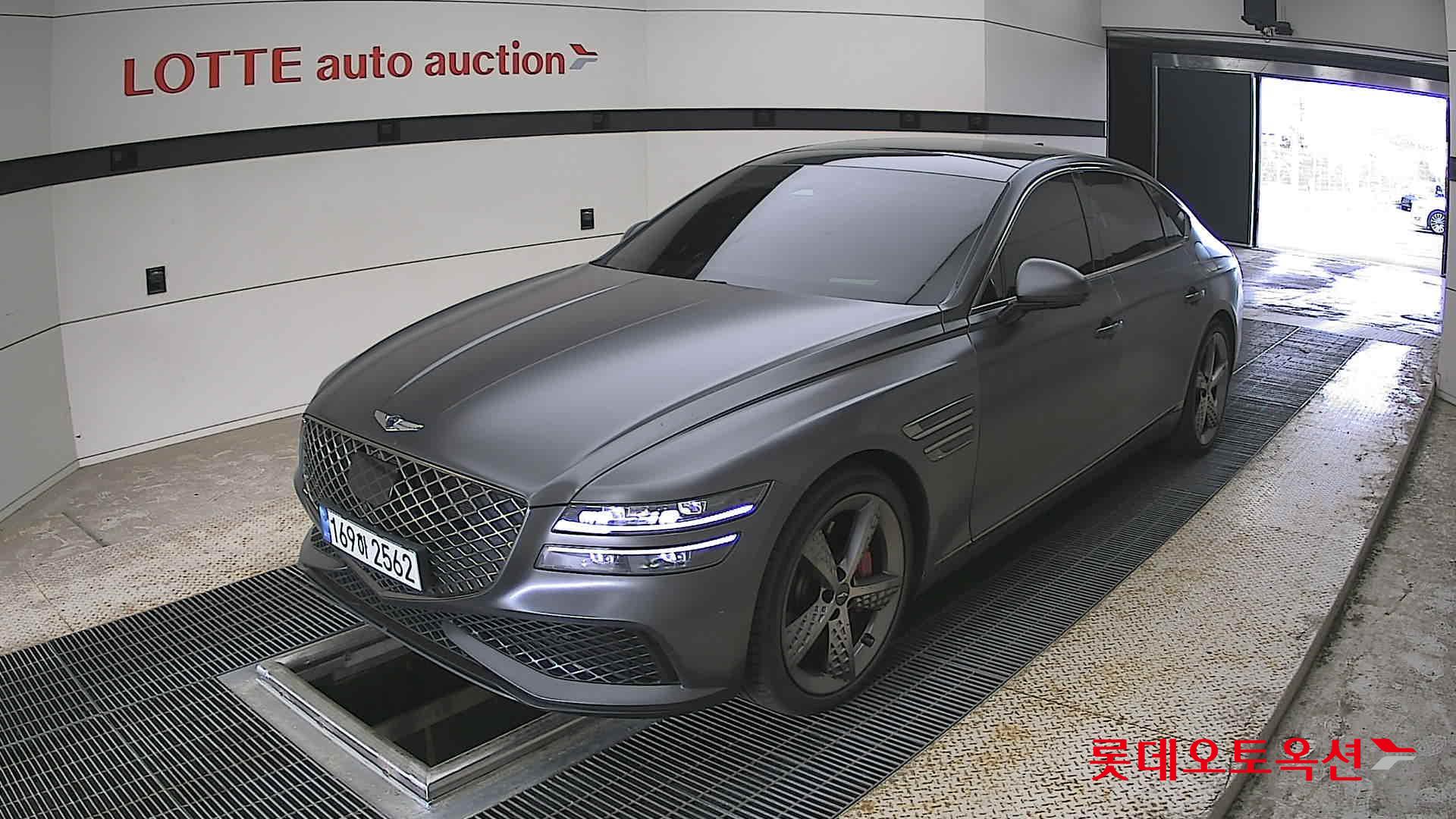 Genesis G80 - 3