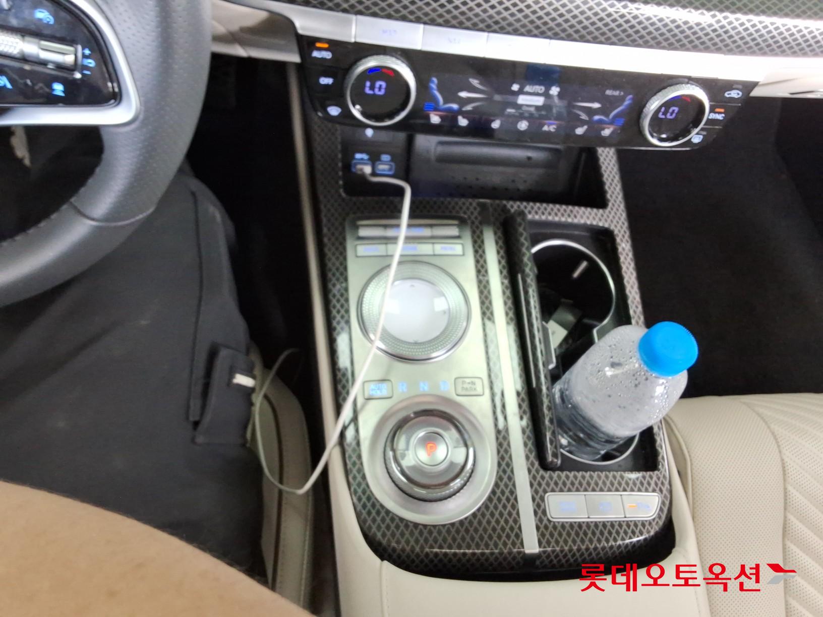 Genesis G80 - 34