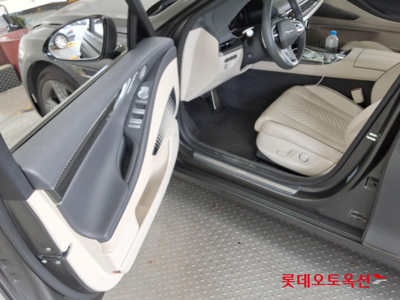 Genesis G80 - 37