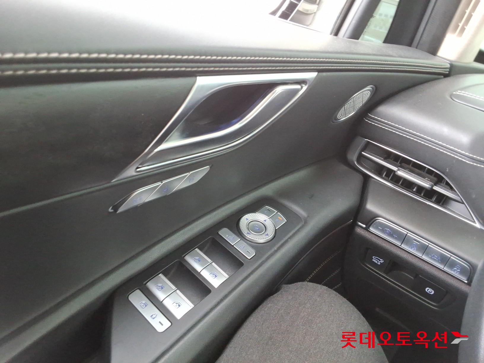 Genesis GV80 - 29