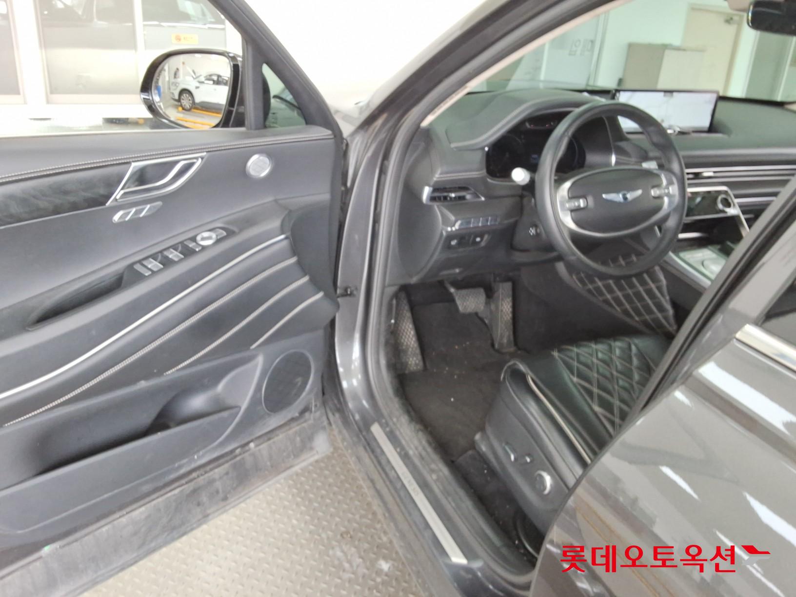 Genesis GV80 - 37