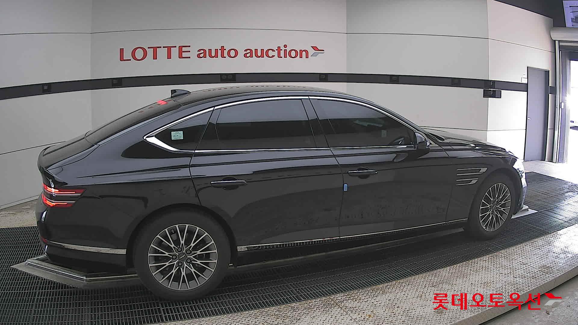 Genesis G80 - 20