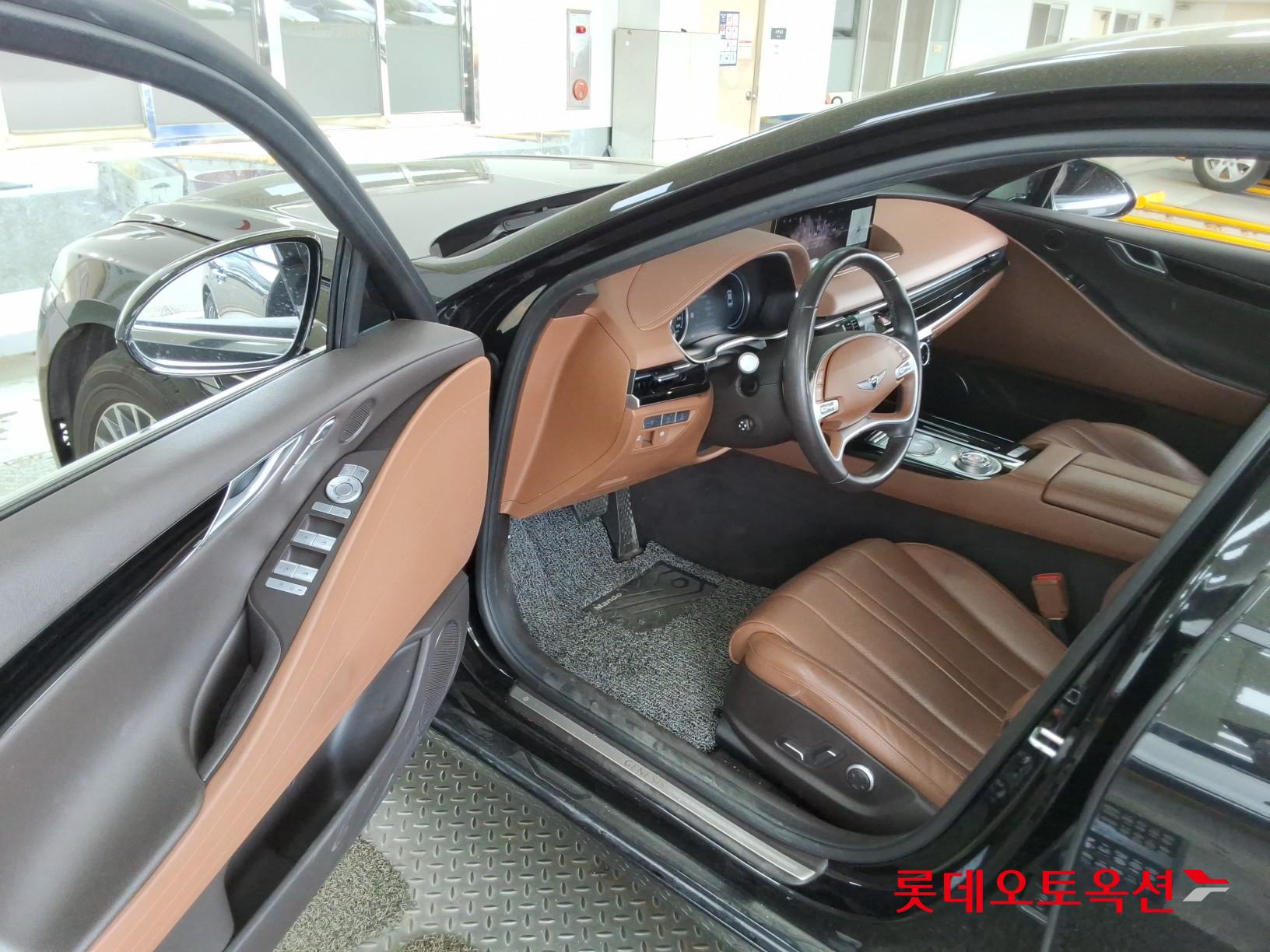 Genesis G80 - 34