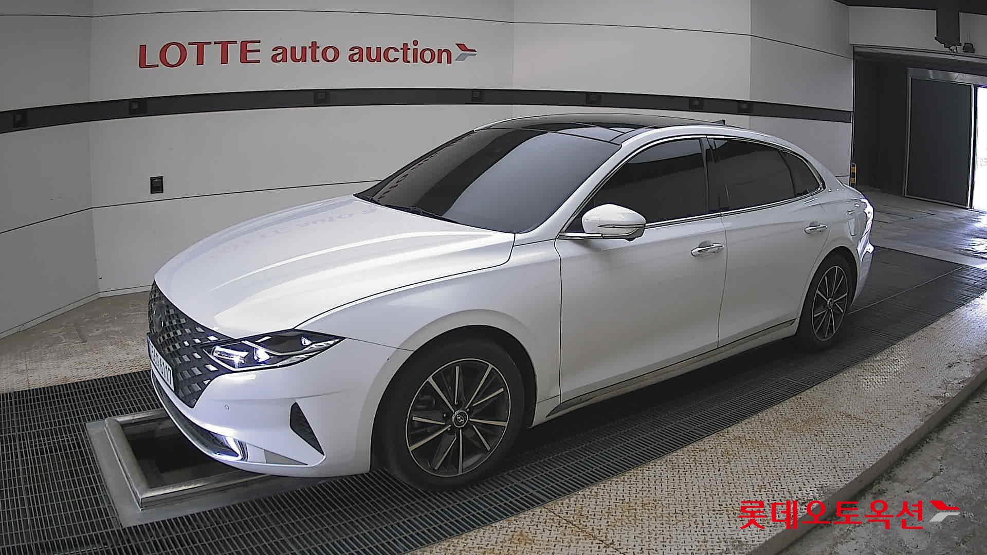 2022 - hyundai grandeur
