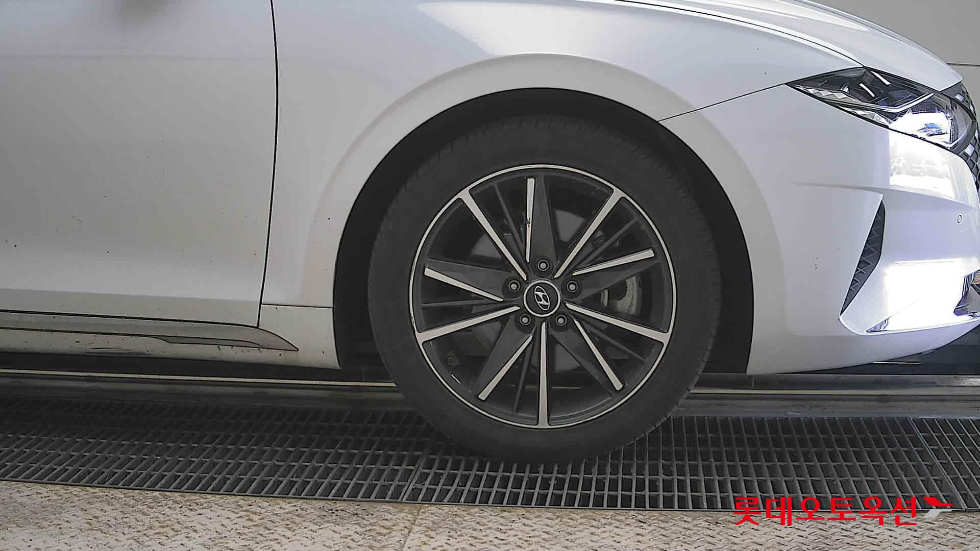 2022 - hyundai grandeur