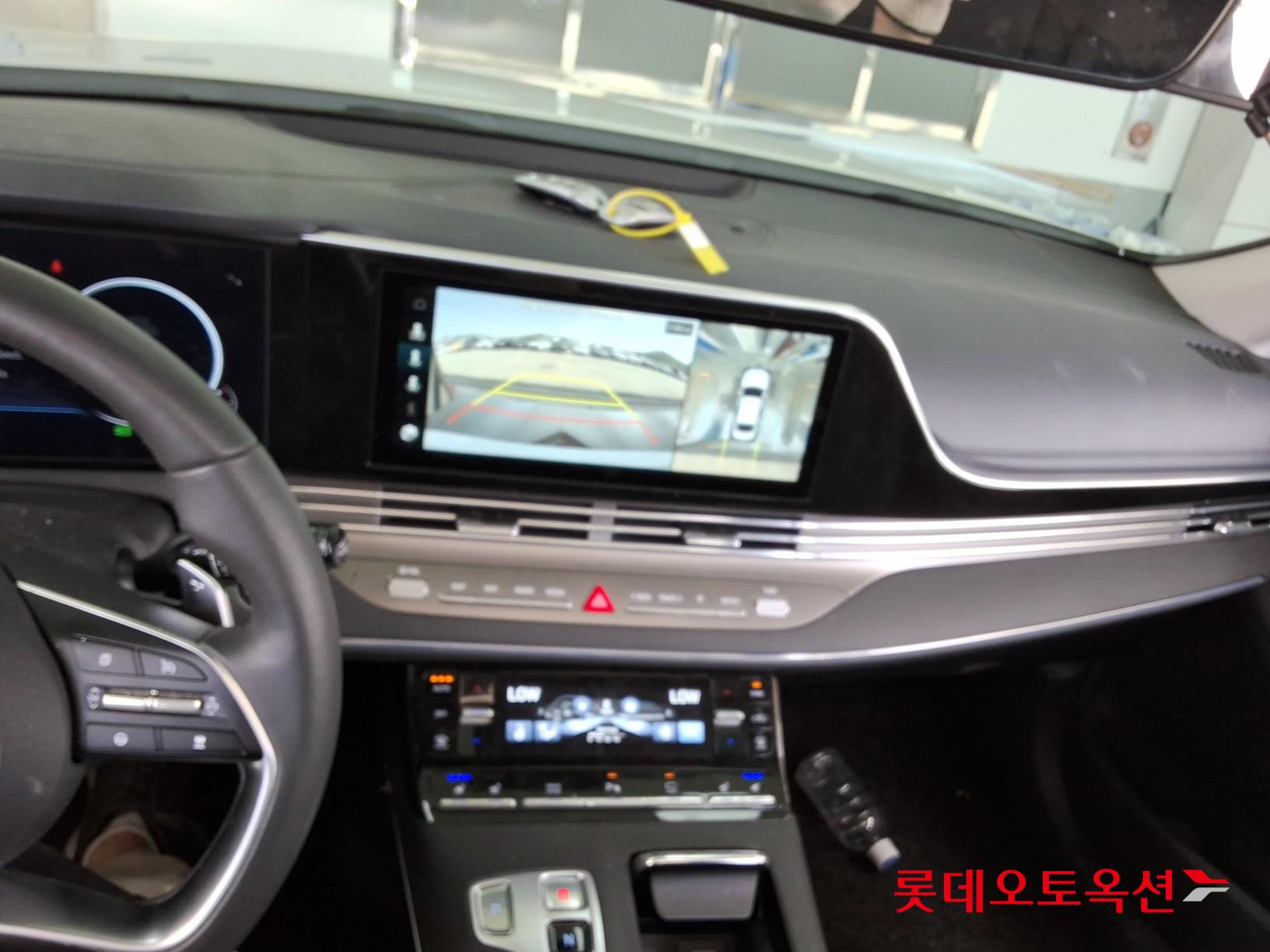 2022 - hyundai grandeur