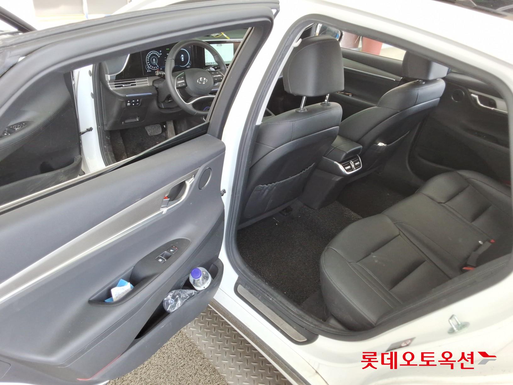 2022 - hyundai grandeur