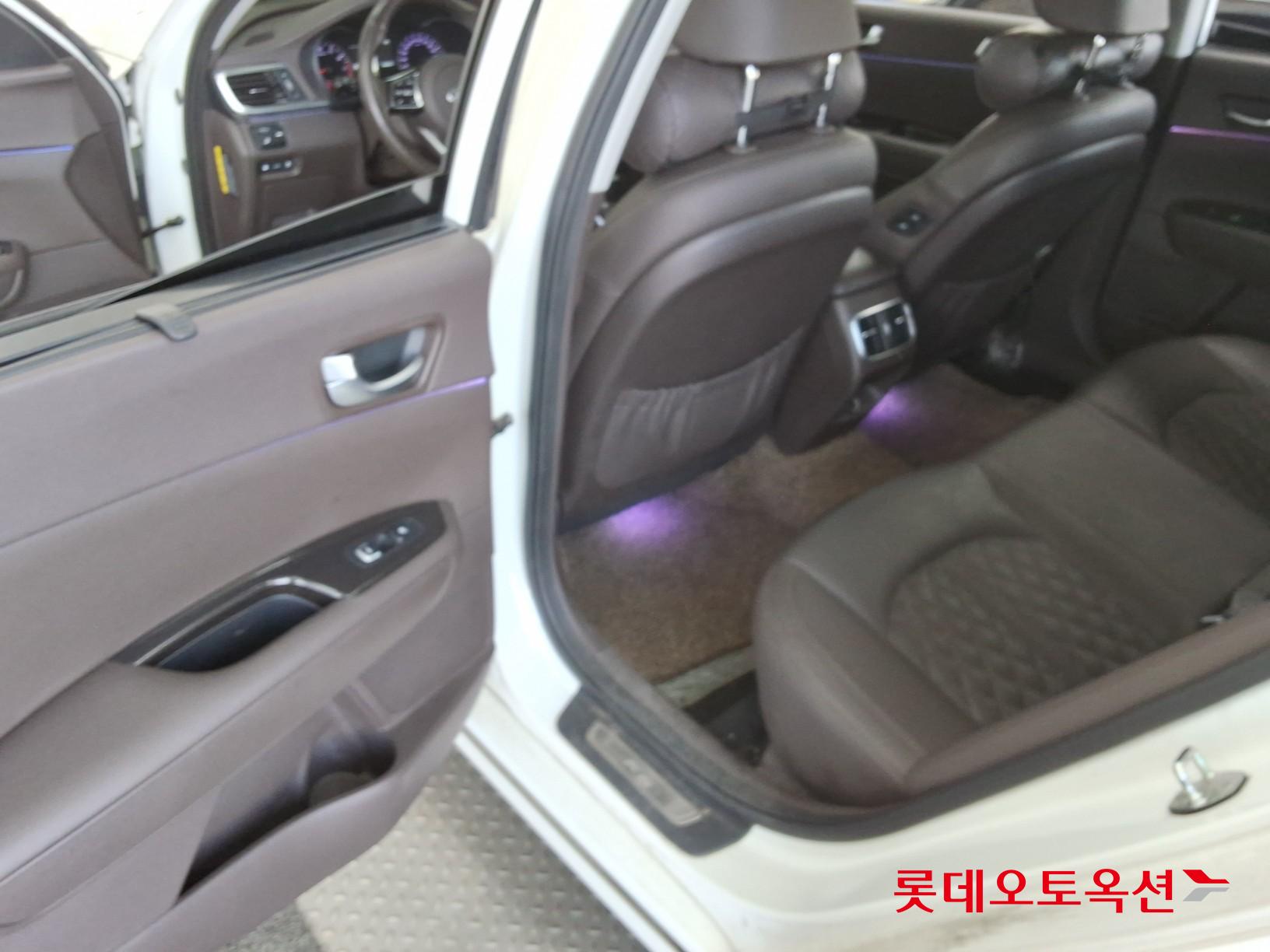 기아 K5 - 38