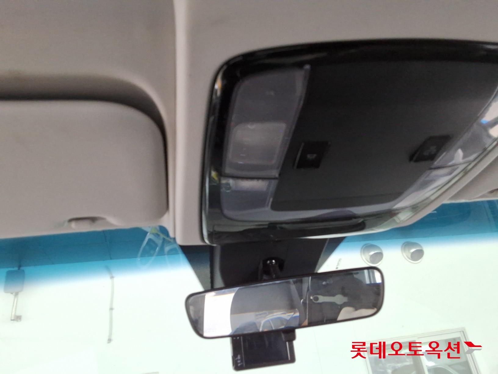 2023 - hyundai staria