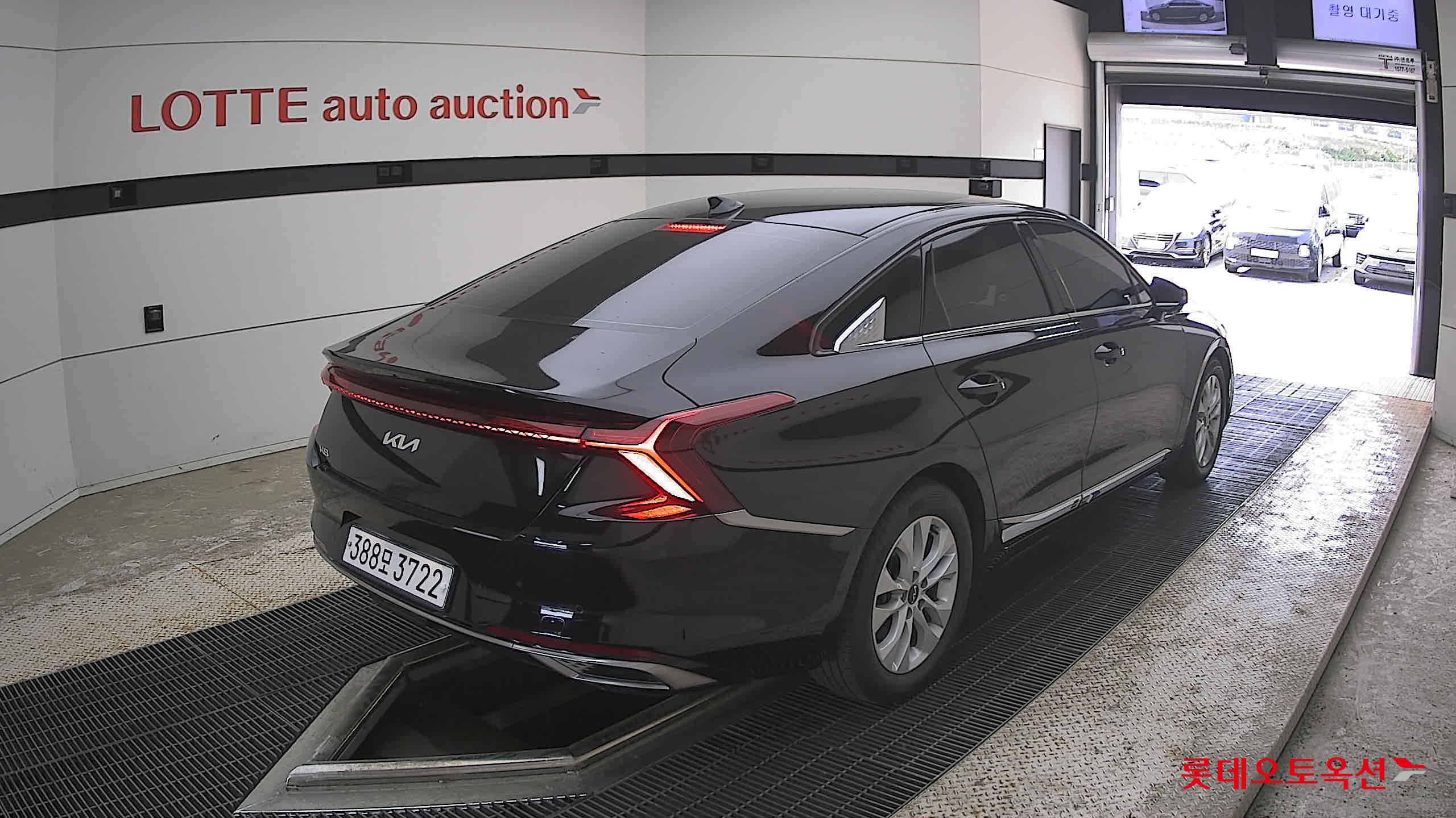 Kia K8 - 5