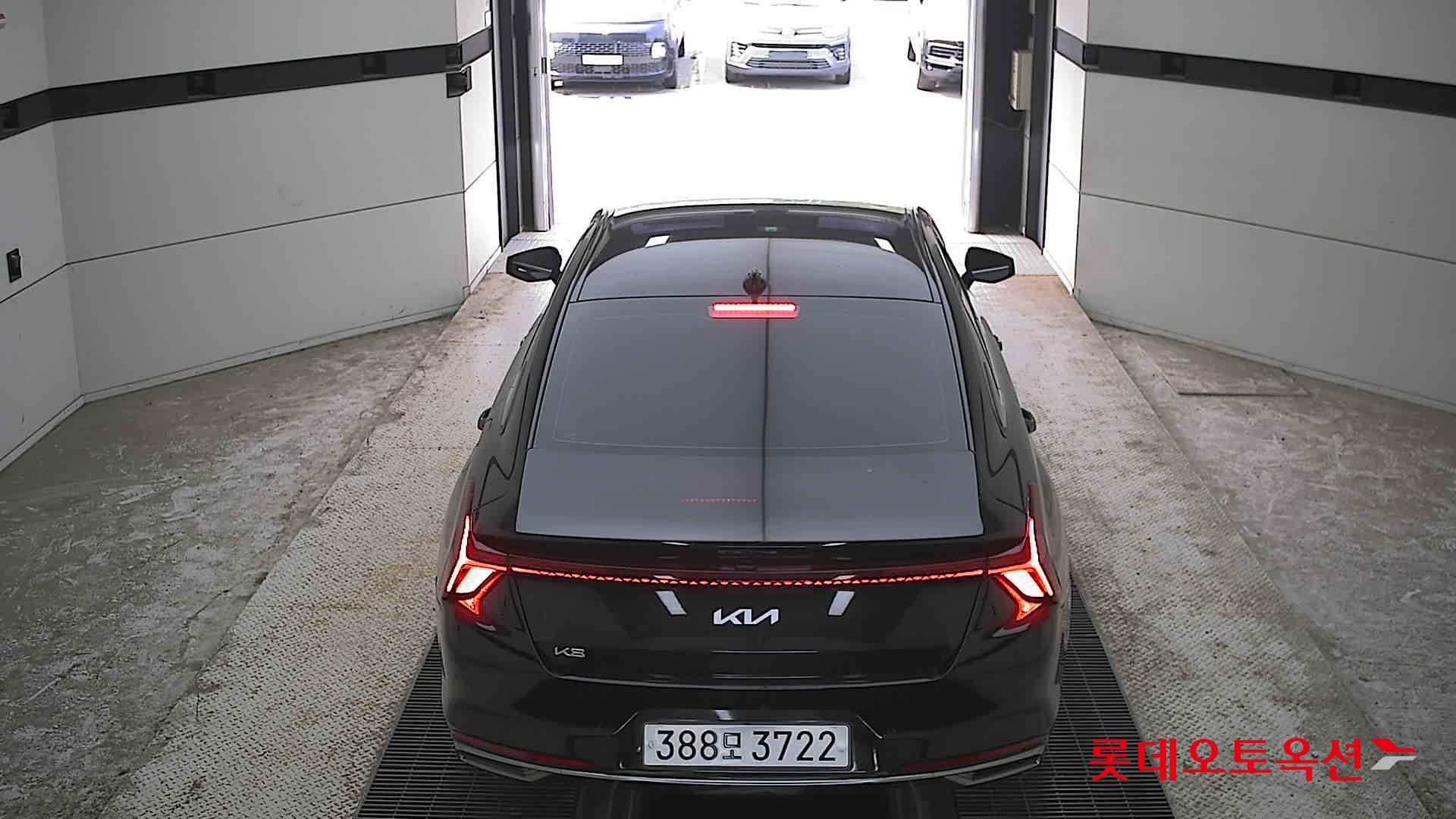 Kia K8 - 17