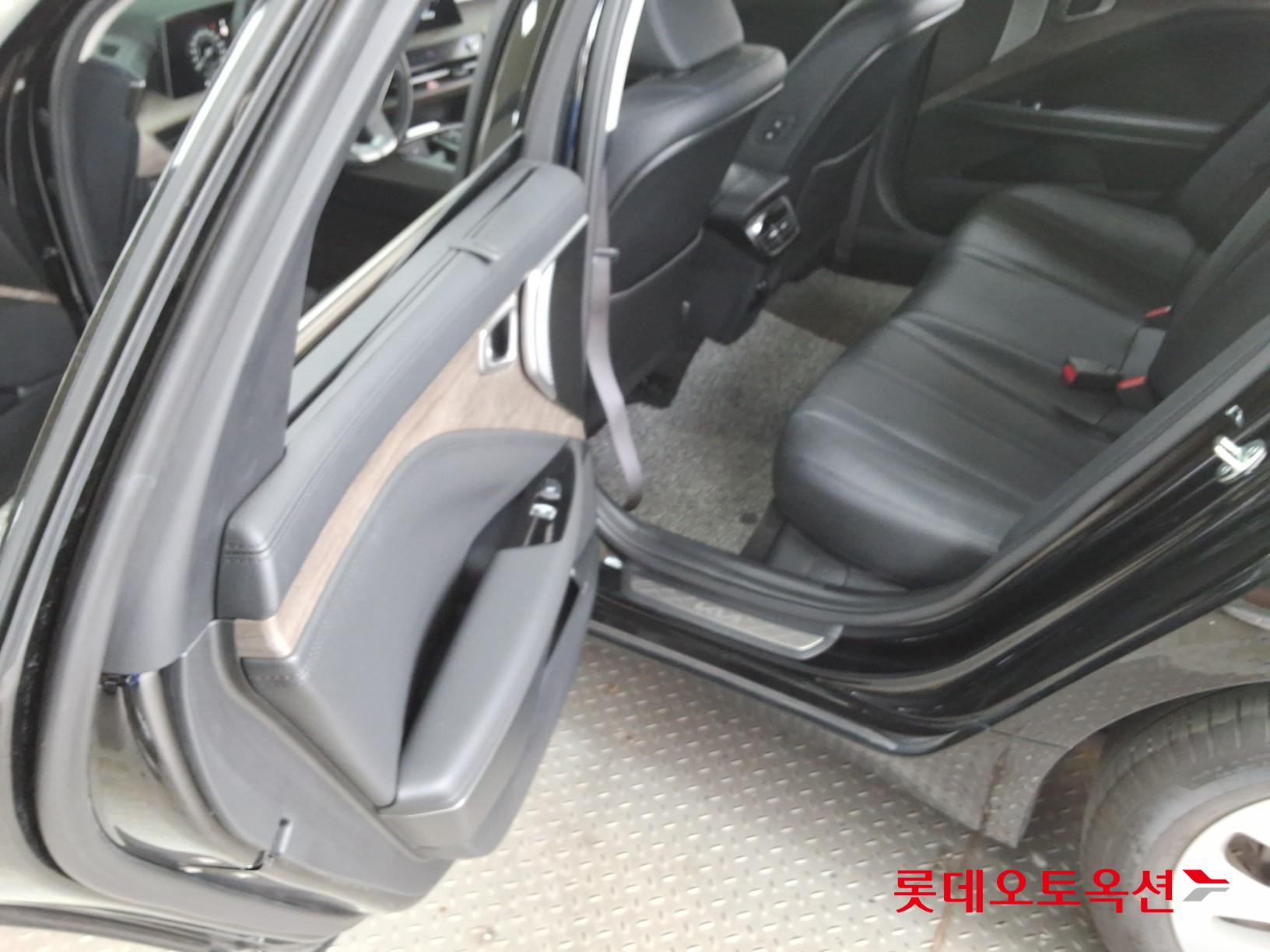 Kia K8 - 38