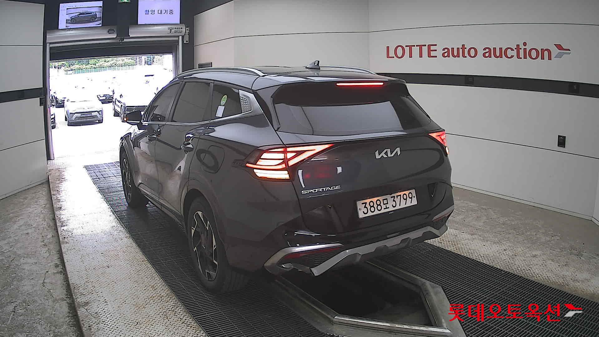 Kia Sportage - 16