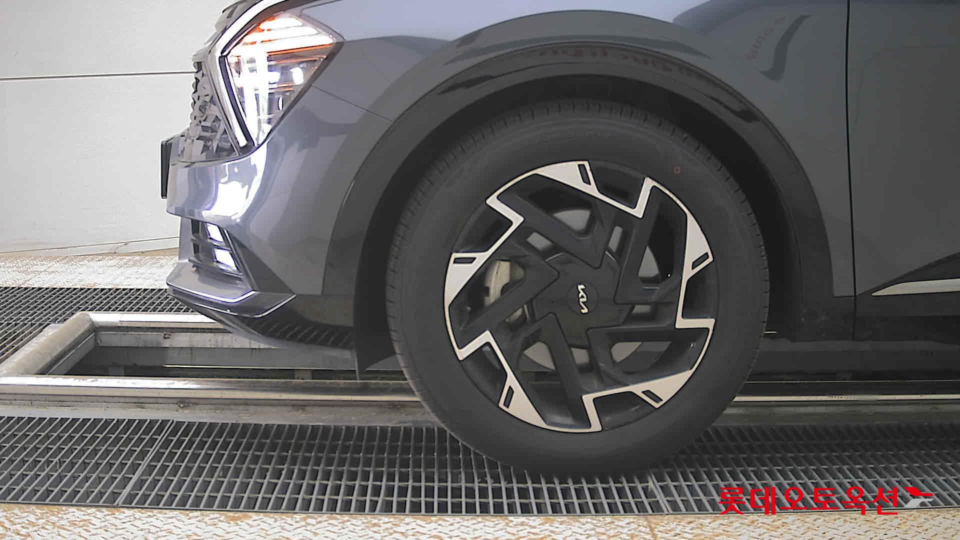 Kia Sportage - 25