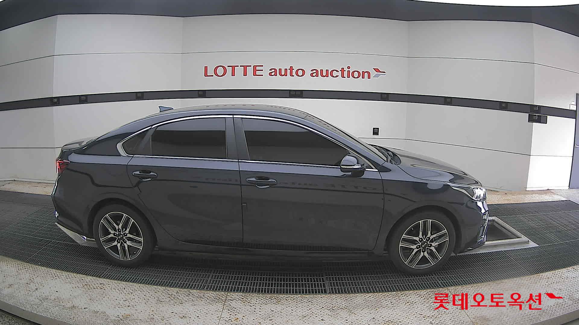 Kia K3 - 21