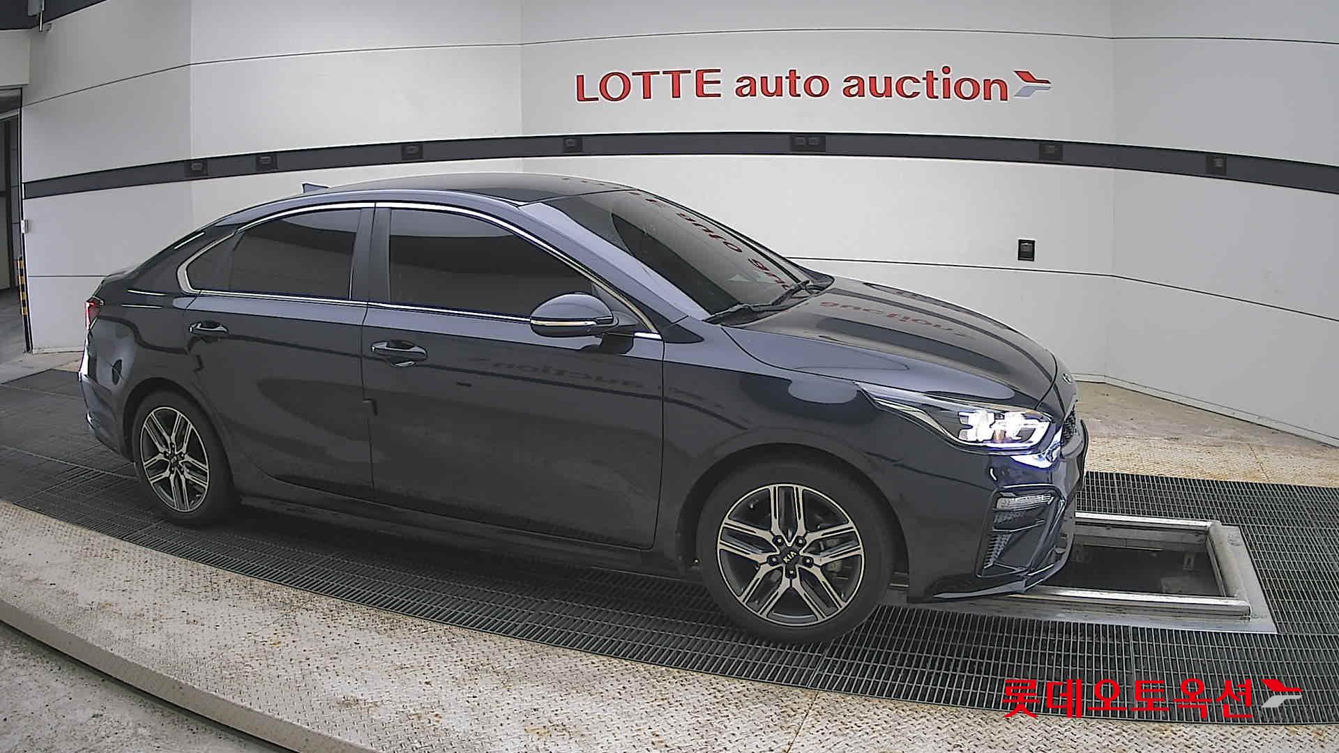 Kia K3 - 22