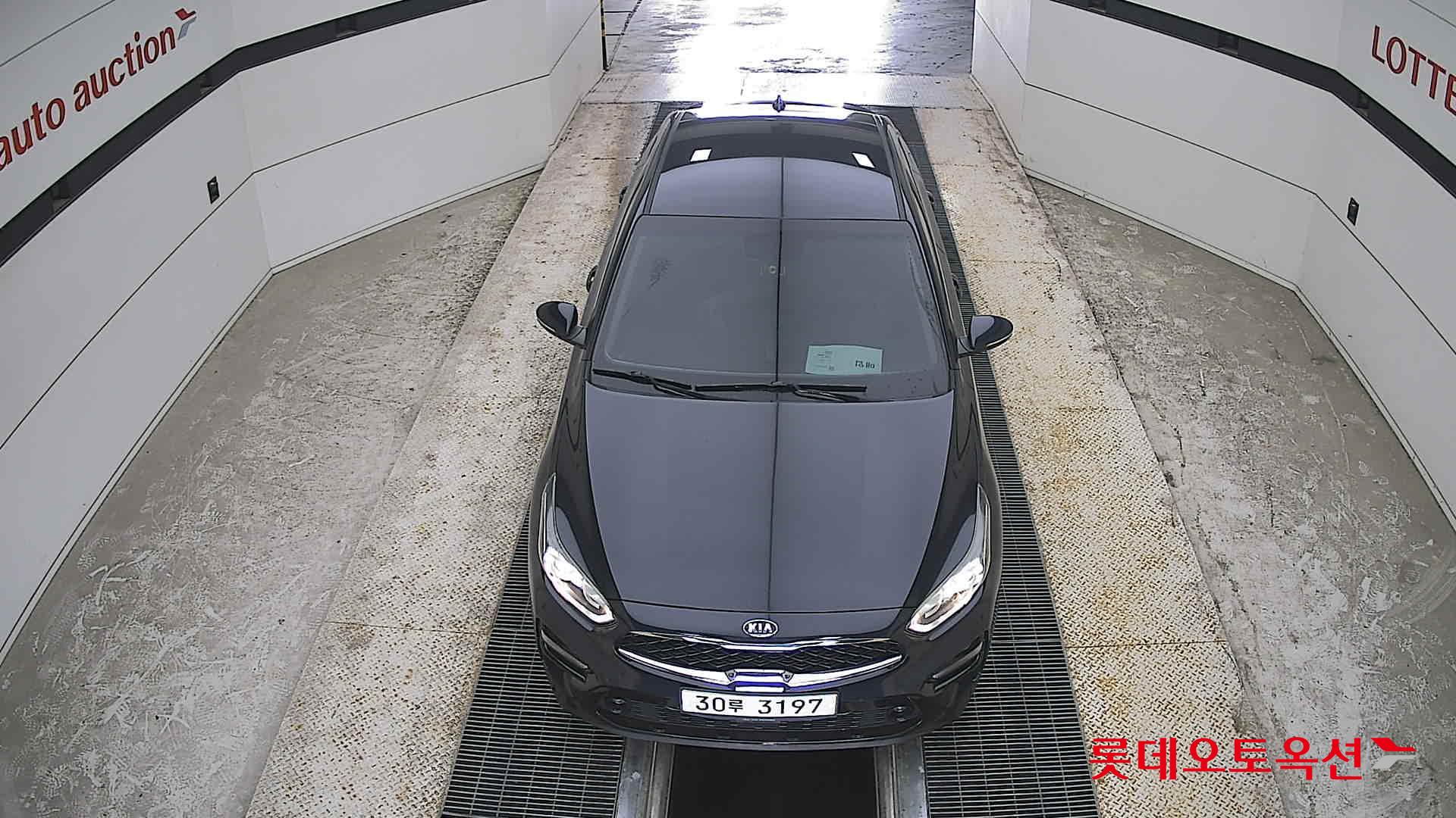 Kia K3 - 7