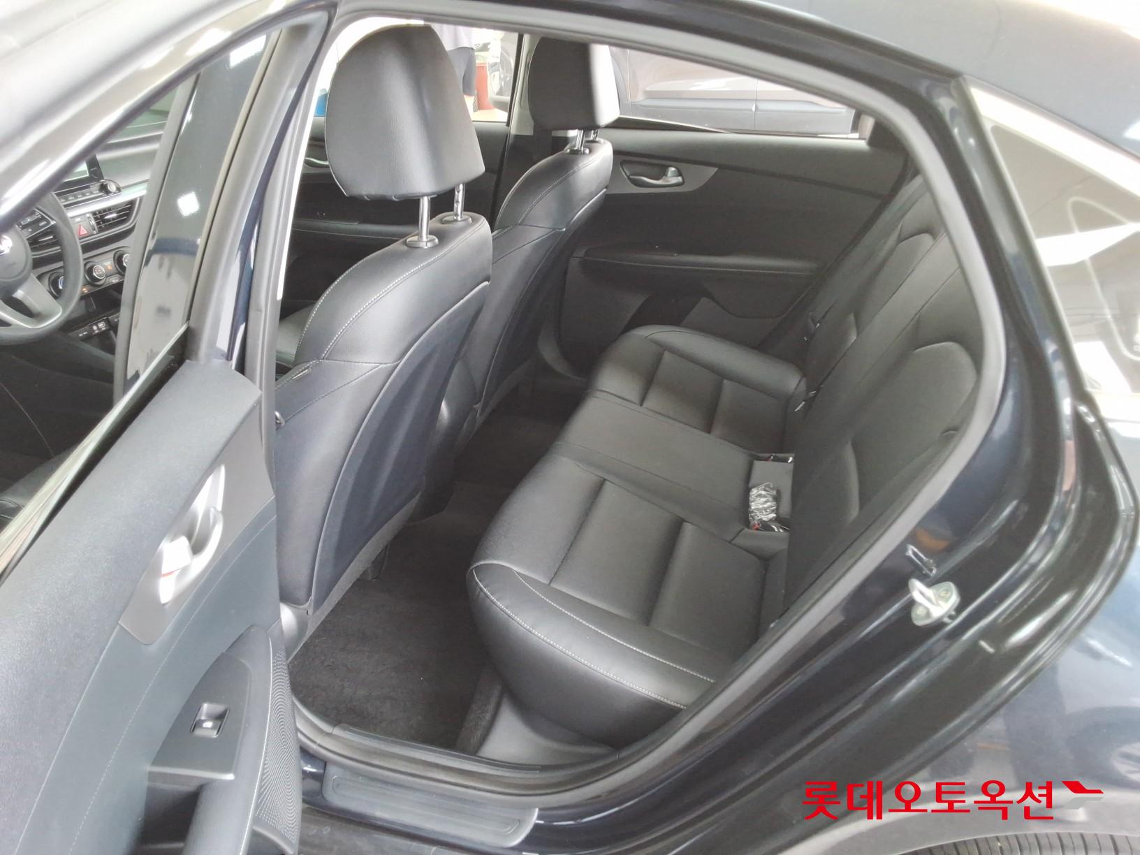 Kia K3 - 38