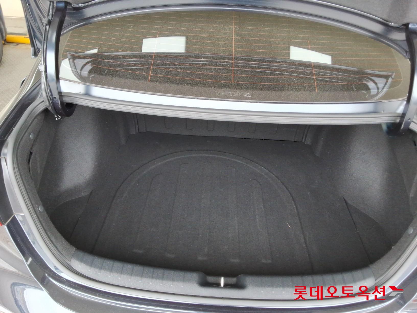 Kia K3 - 9